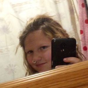 Meet your Posher, Rayne